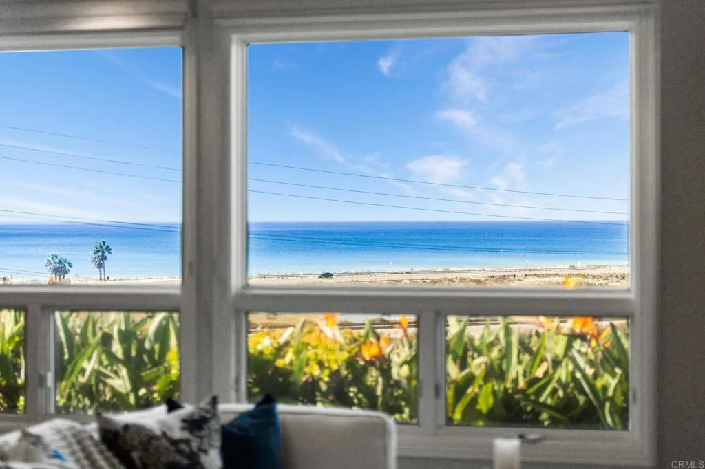 https://cdn.realtyfeed.com/cdn/127/307103169/6ce679402e7af73f0b498c3b12ba9879.webp