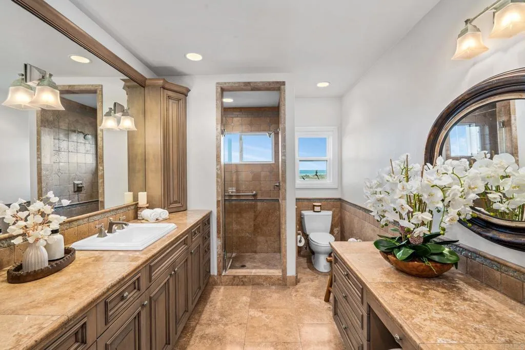 https://cdn.realtyfeed.com/cdn/127/307103169/870ad590ebd80614688a0c2127ede24d.webp