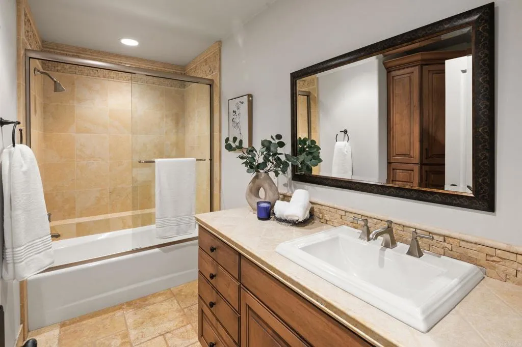 https://cdn.realtyfeed.com/cdn/127/307103169/e0860c2c1feb38721f543967b31b53ec.webp