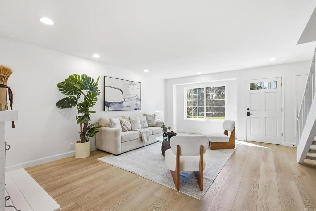 https://cdn.realtyfeed.com/cdn/127/307103263/17c6fbd3d6927f298d813bbc548020bc.webp