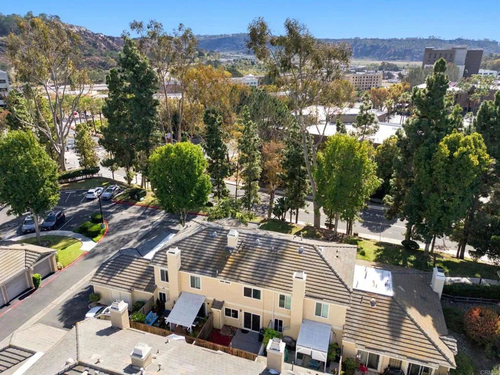 https://cdn.realtyfeed.com/cdn/127/307103263/20336ba07b68a9caa777ba6417a31cf8.webp
