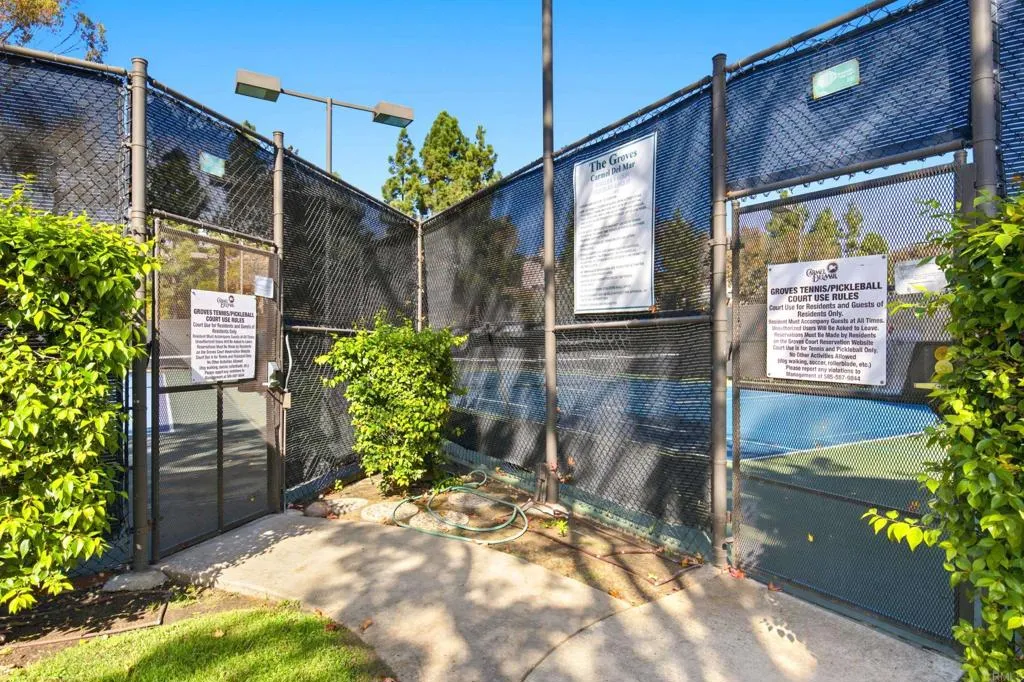 https://cdn.realtyfeed.com/cdn/127/307103263/30c13073b0d03c07e59a8f6e98a38d53.webp
