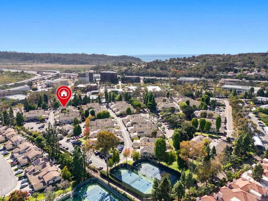 https://cdn.realtyfeed.com/cdn/127/307103263/7c41c2d009fdabf559ea148ac3f4032d.webp