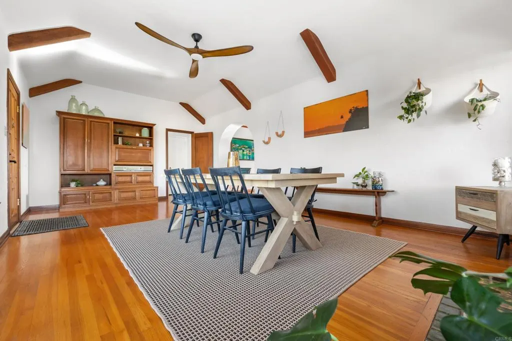 https://cdn.realtyfeed.com/cdn/127/307103265/3486667803a0116986c2ecf1b7522fa2.webp