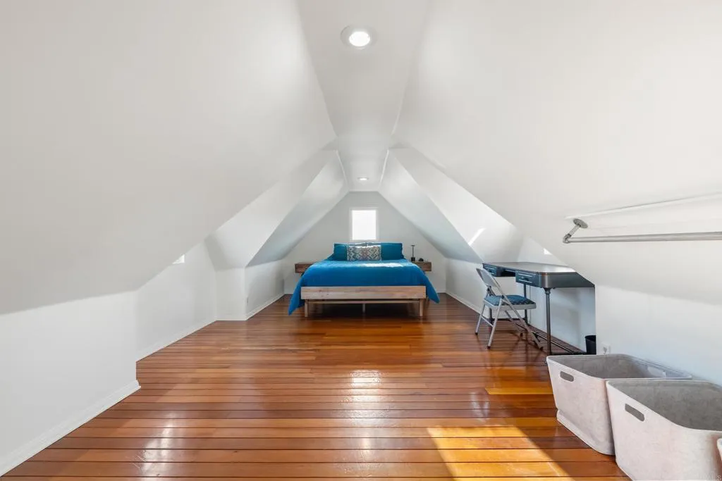 https://cdn.realtyfeed.com/cdn/127/307103265/76df36b8727a5bfca9a7e9460c734af5.webp