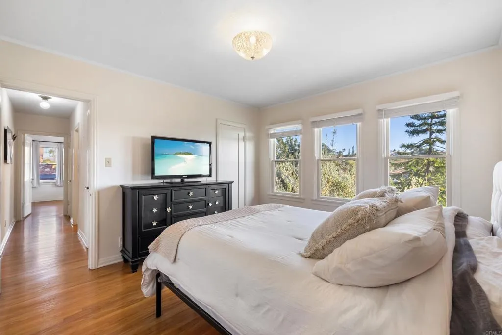 https://cdn.realtyfeed.com/cdn/127/307103265/ddb3258ccf93bc2465b0ad477e4c902b.webp