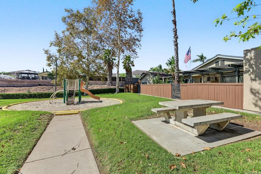 https://cdn.realtyfeed.com/cdn/127/307103274/71f554ccdcdd46db504603820ac64337.webp
