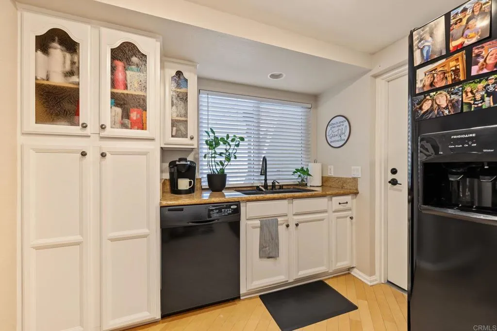 https://cdn.realtyfeed.com/cdn/127/307103274/b89cec095bedcb36e4efadc5d3f0c5fb.webp