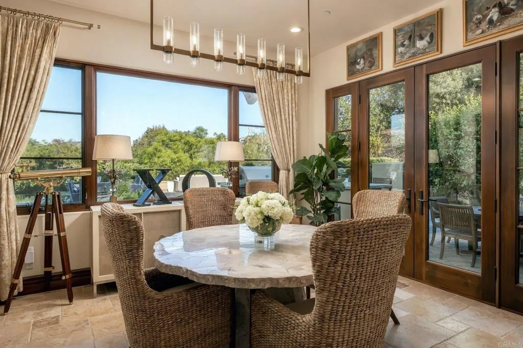 https://cdn.realtyfeed.com/cdn/127/307103322/d596b4b5f0217132354d03ef40d0e0f6.webp