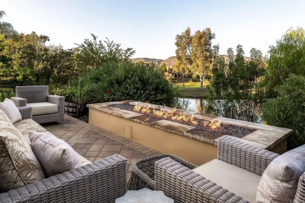 https://cdn.realtyfeed.com/cdn/127/307103322/f3f94081f9d206ea15f7b282ce500a1c.webp
