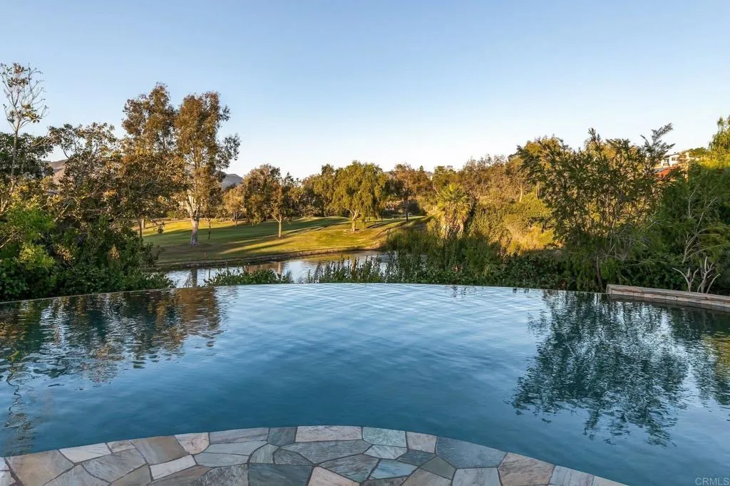 https://cdn.realtyfeed.com/cdn/127/307103322/fd4ac0aeb63f0b0c84e01b1d1a29820f.webp