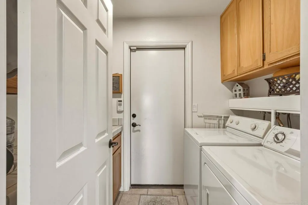 https://cdn.realtyfeed.com/cdn/127/307103344/8faf946394b1c3b415a1a8f54aedbdba.webp