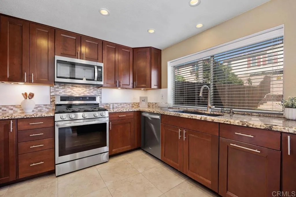https://cdn.realtyfeed.com/cdn/127/307103401/080cdbc423b6edb51d48f4a7fa264bc1.webp