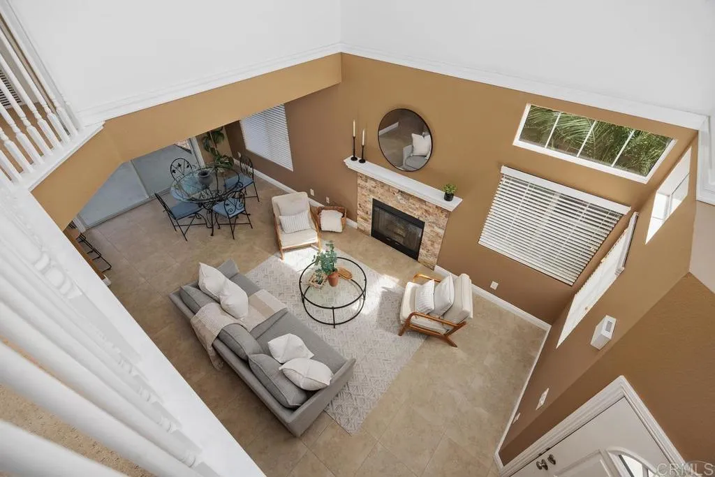 https://cdn.realtyfeed.com/cdn/127/307103401/d5f56ecb2719e8919114113aae4f8290.webp