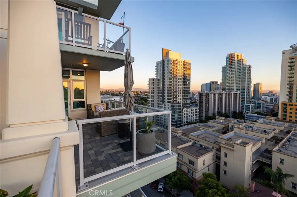 https://cdn.realtyfeed.com/cdn/127/307103454/3ca1dfe03ad24da06b9859a528d3a724.webp