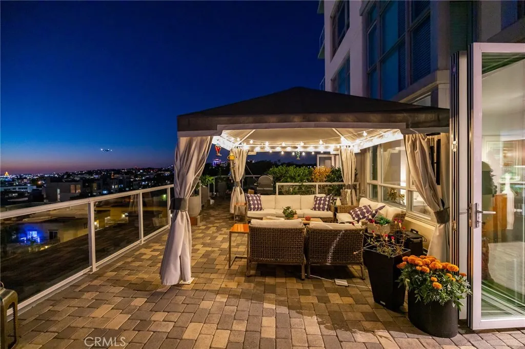 https://cdn.realtyfeed.com/cdn/127/307103454/5bdde0248c1183550205b73e71b36aac.webp