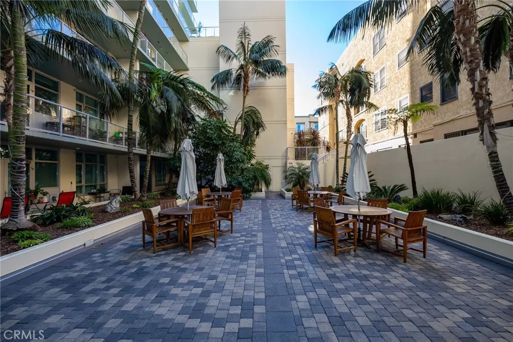 https://cdn.realtyfeed.com/cdn/127/307103454/a514b5e5913935e5c7f4bf5fa0c1cb5e.webp