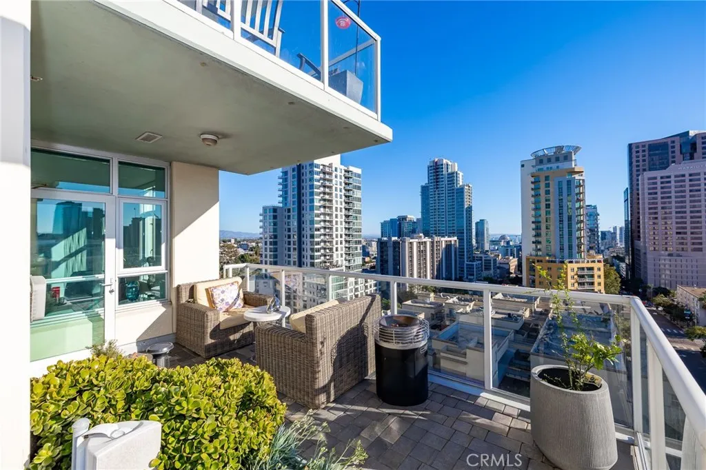 https://cdn.realtyfeed.com/cdn/127/307103454/be01c26b609e5d131918cf809fd952ec.webp