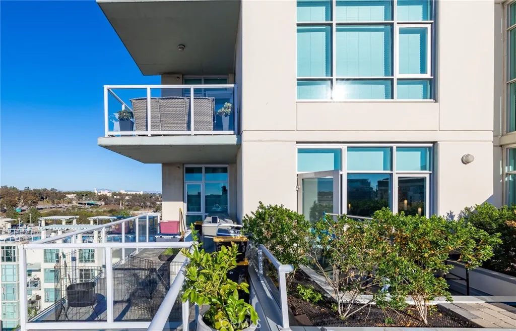 https://cdn.realtyfeed.com/cdn/127/307103454/c4eae277cc7ff1b2b5d54e60ec27be14.webp