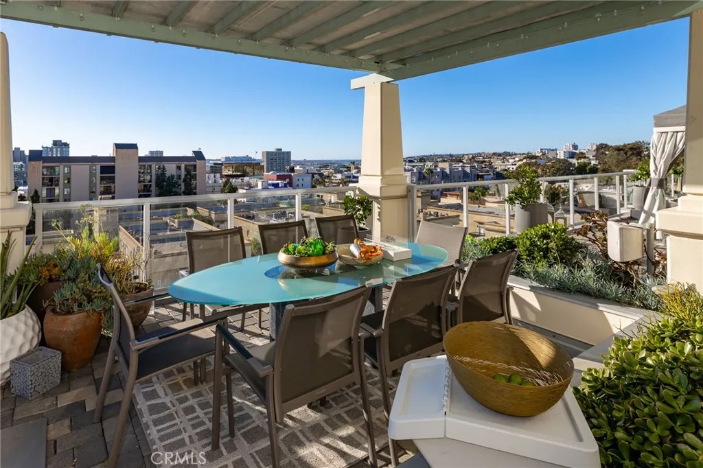https://cdn.realtyfeed.com/cdn/127/307103454/c50350992d377ac0fab90d00985e0e56.webp