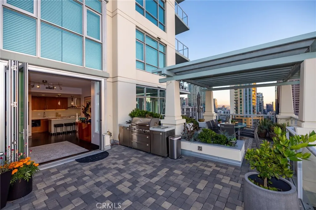 https://cdn.realtyfeed.com/cdn/127/307103454/cd753c948244658566fa74b4bf3f3627.webp