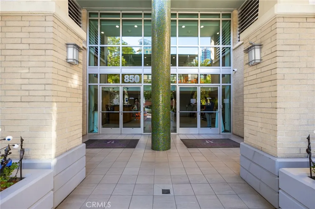 https://cdn.realtyfeed.com/cdn/127/307103454/ce907f25ca14664d483a394ff7ad6ddc.webp