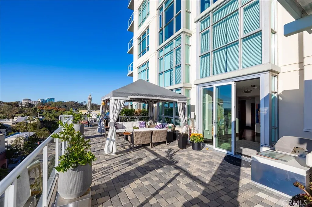 https://cdn.realtyfeed.com/cdn/127/307103454/ffcdb3deedc59b34de1fdb4a9a2e1798.webp