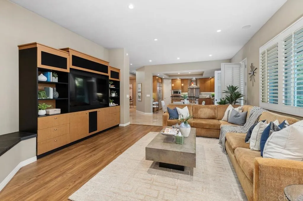12755 Fairbrook Rd, San Diego, CA 92131 Family Room