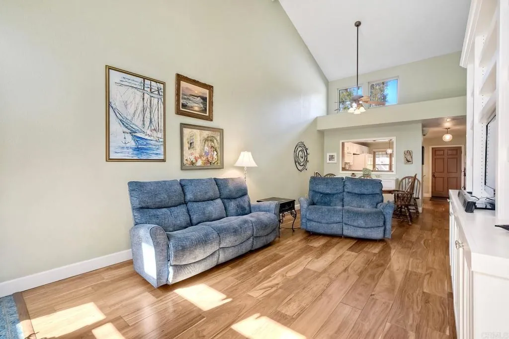 https://cdn.realtyfeed.com/cdn/127/307103463/8d95ca727ef9f4de1165f84307353136.webp