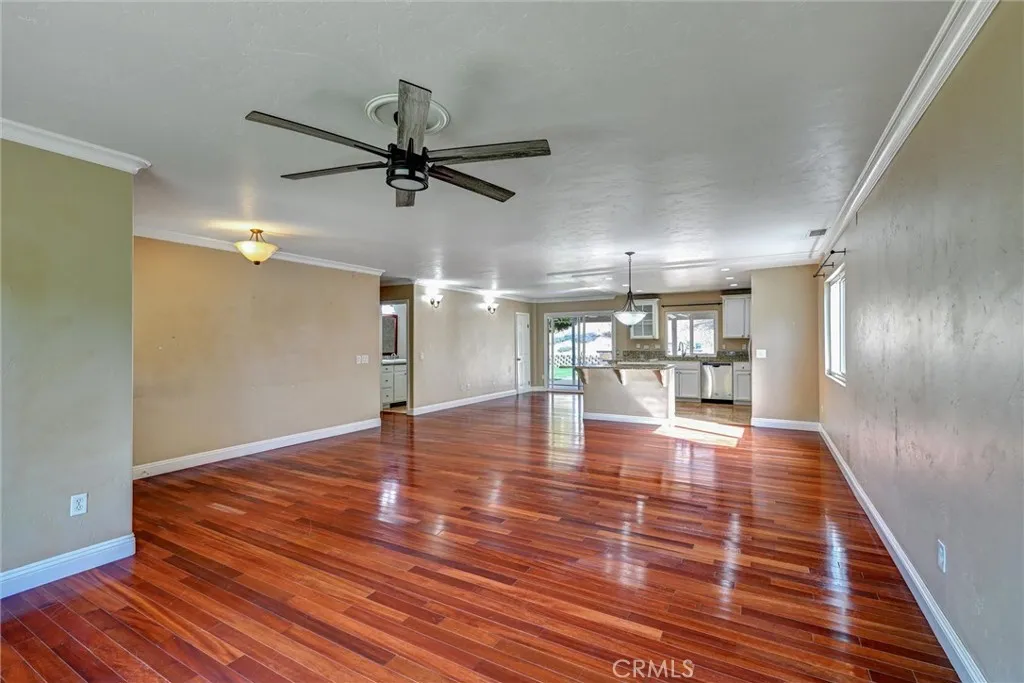 2082 Valley Lake Drive, El Cajon, CA 92020