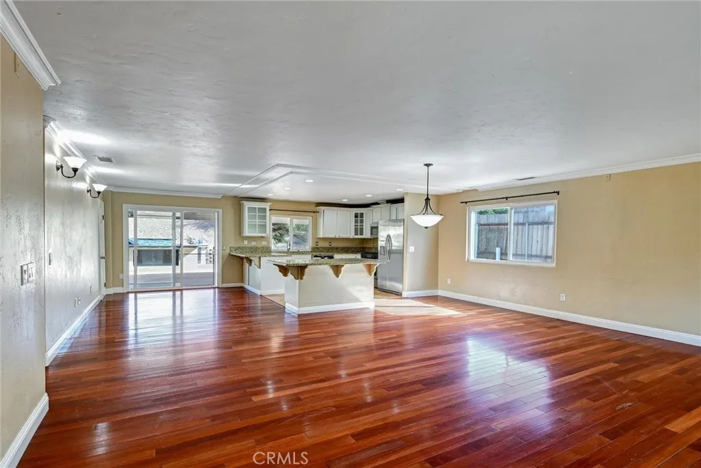 2082 Valley Lake Drive, El Cajon, CA 92020