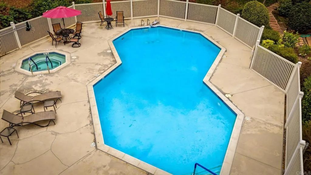 1883 Fox Bridge Court, Fallbrook, CA 92028 1883 Fox Bridge Court, Fallbrook, CA 92028