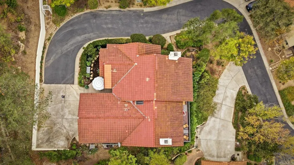 1883 Fox Bridge Court, Fallbrook, CA 92028 1883 Fox Bridge Court, Fallbrook, CA 92028