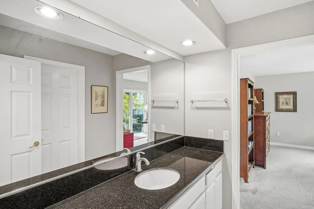 1883 Fox Bridge Court, Fallbrook, CA 92028 1883 Fox Bridge Court, Fallbrook, CA 92028