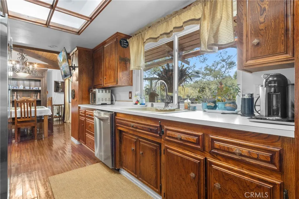 514 S Live Oak Park, Fallbrook, CA 92028 514 S Live Oak Park, Fallbrook, CA 92028