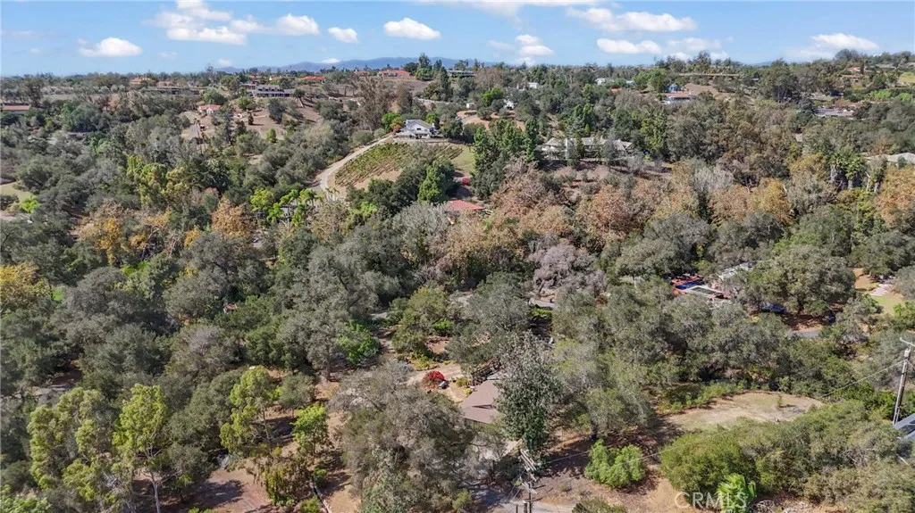 514 S Live Oak Park, Fallbrook, CA 92028 514 S Live Oak Park, Fallbrook, CA 92028