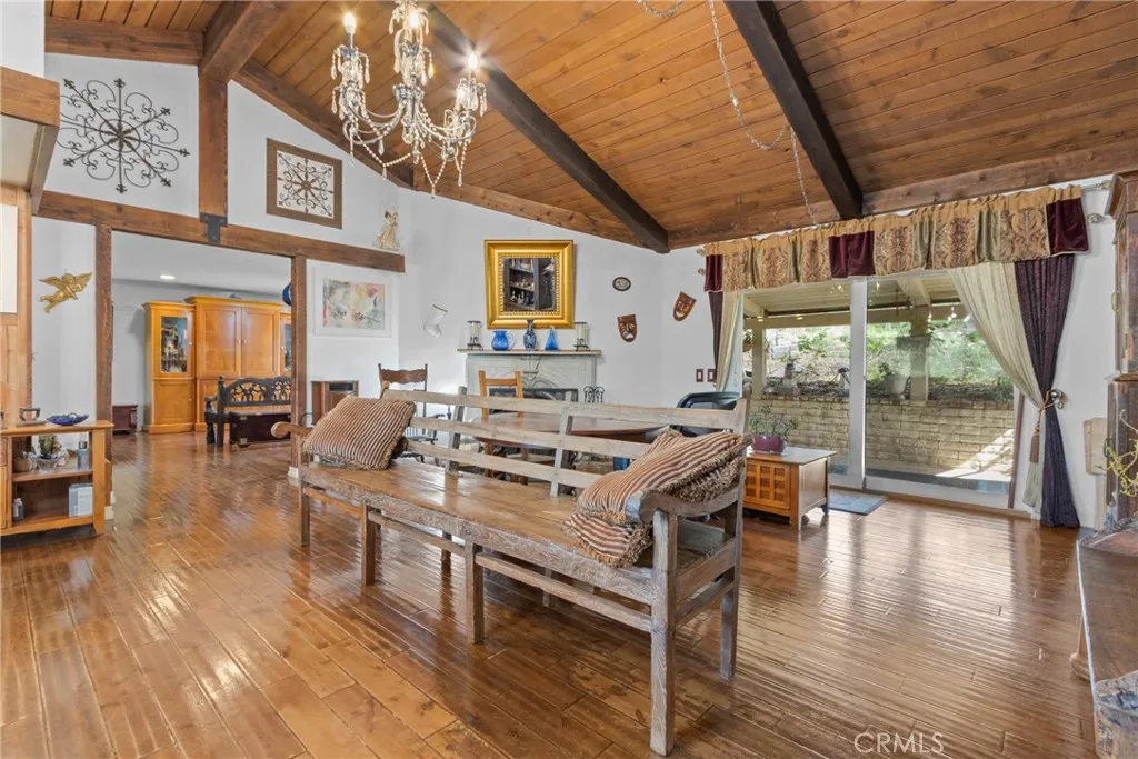 514 S Live Oak Park, Fallbrook, CA 92028 514 S Live Oak Park, Fallbrook, CA 92028