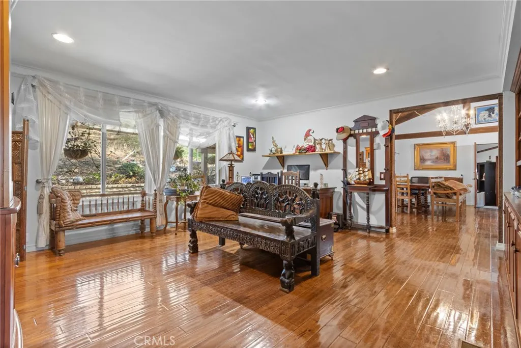 514 S Live Oak Park, Fallbrook, CA 92028 514 S Live Oak Park, Fallbrook, CA 92028