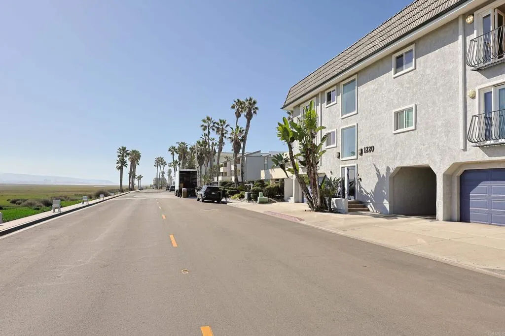 1220 Seacoast Drive, #16, Imperial Beach, CA 91932