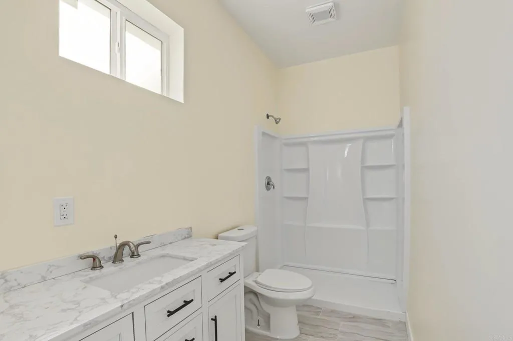 https://cdn.realtyfeed.com/cdn/127/307103660/0e02608a39a24031fc1b80862ba6a32e.webp