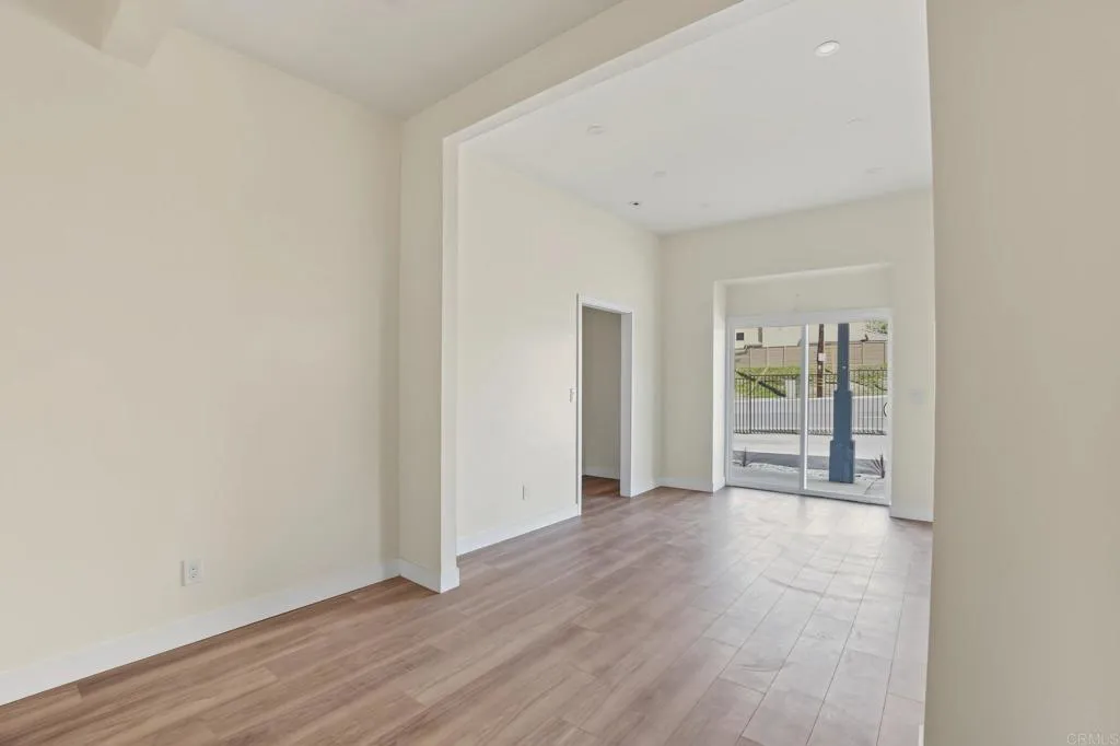 https://cdn.realtyfeed.com/cdn/127/307103660/c663bc4eae3632b1968d874d8a143734.webp