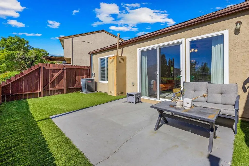 https://cdn.realtyfeed.com/cdn/127/307103667/38481d504e6a6067ef0840617c0b303c.webp
