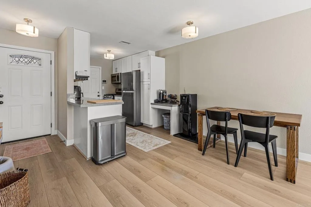 https://cdn.realtyfeed.com/cdn/127/307103667/79b697d7465757acaae76afd5894b057.webp