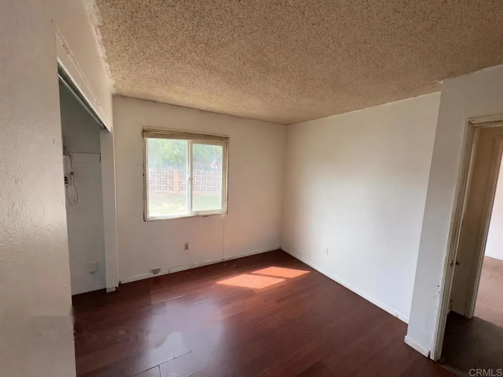 https://cdn.realtyfeed.com/cdn/127/307103706/3f518accb40d392efaa736af92a06be8.webp