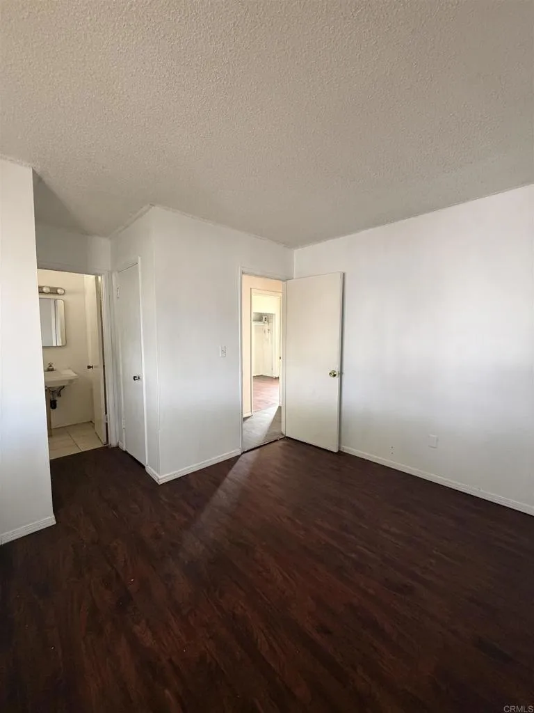 https://cdn.realtyfeed.com/cdn/127/307103706/eb0d12306d38b314439ee603f1d72eb0.webp