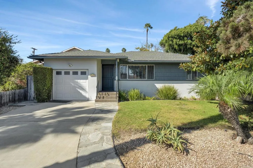 https://cdn.realtyfeed.com/cdn/127/307103754/60ee3e1049dc3fca43987efc56ff679b.webp