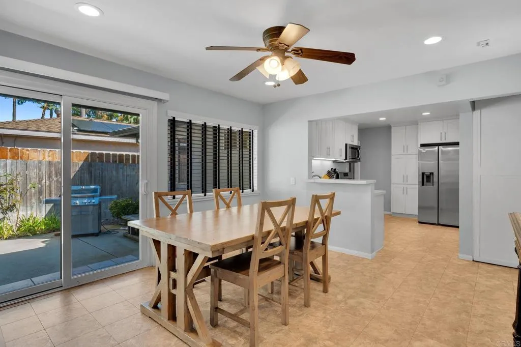 https://cdn.realtyfeed.com/cdn/127/307103754/cf298663922a97b304d64e8edcd1e89c.webp