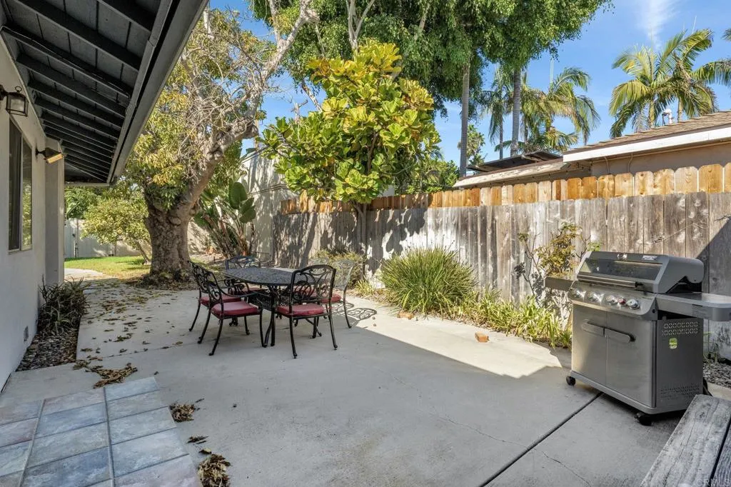 https://cdn.realtyfeed.com/cdn/127/307103754/d957e1111e7110b66908437d704d42fe.webp