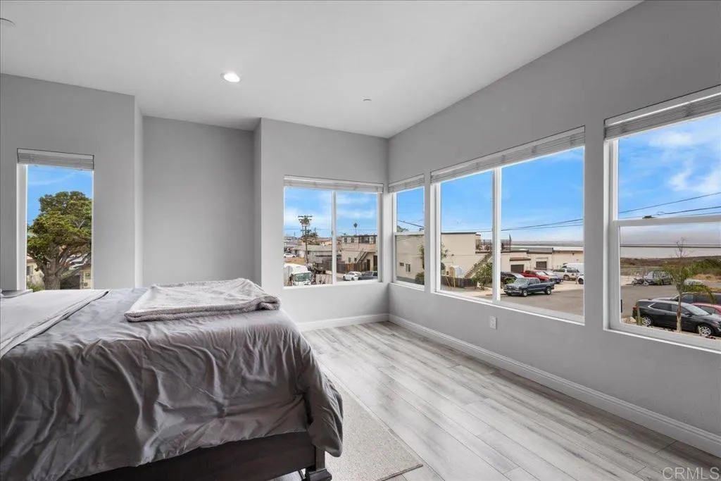 1251 Cypress Avenue, Imperial Beach, CA 91932 1251 Cypress Avenue, Imperial Beach, CA 91932