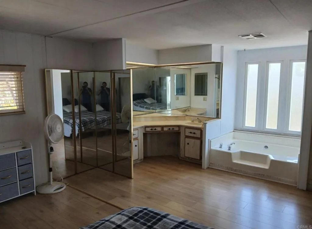 11155 San Antonio Way, Valley Center, CA 92082
